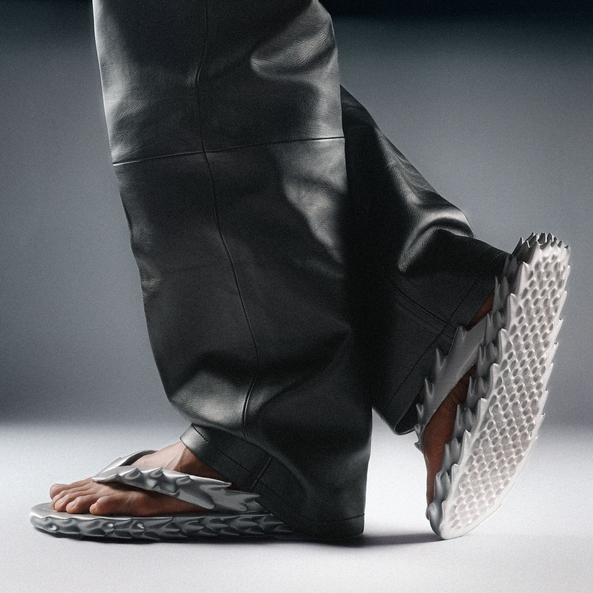 PRICKLE SANDAL — CHROME